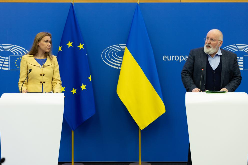 Read-out of the weekly meeting of the von der Leyen Commission by Frans Timmermans, Executive Vice-President of the European Commission and Kadri Simson, European Commissioner, on more affordable, secure and sustainable energy in the EU