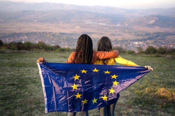 Young people_EU flag